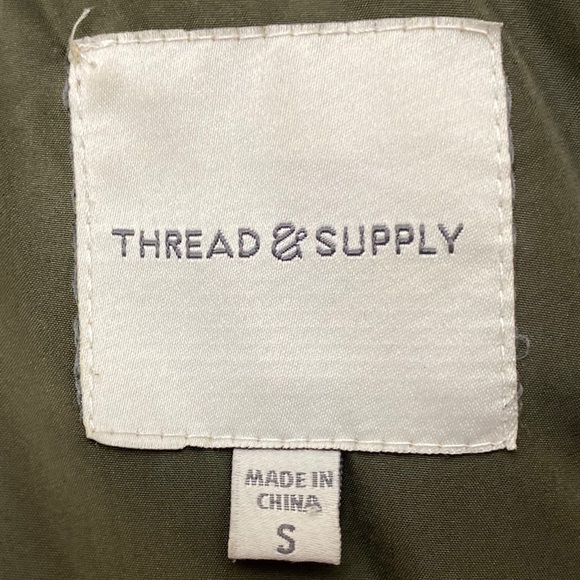 Thread & Supply Olive Green Quilted Best Small - Picture 3 of 4